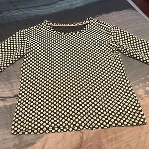 Pretty black and white polka dot knit top size M